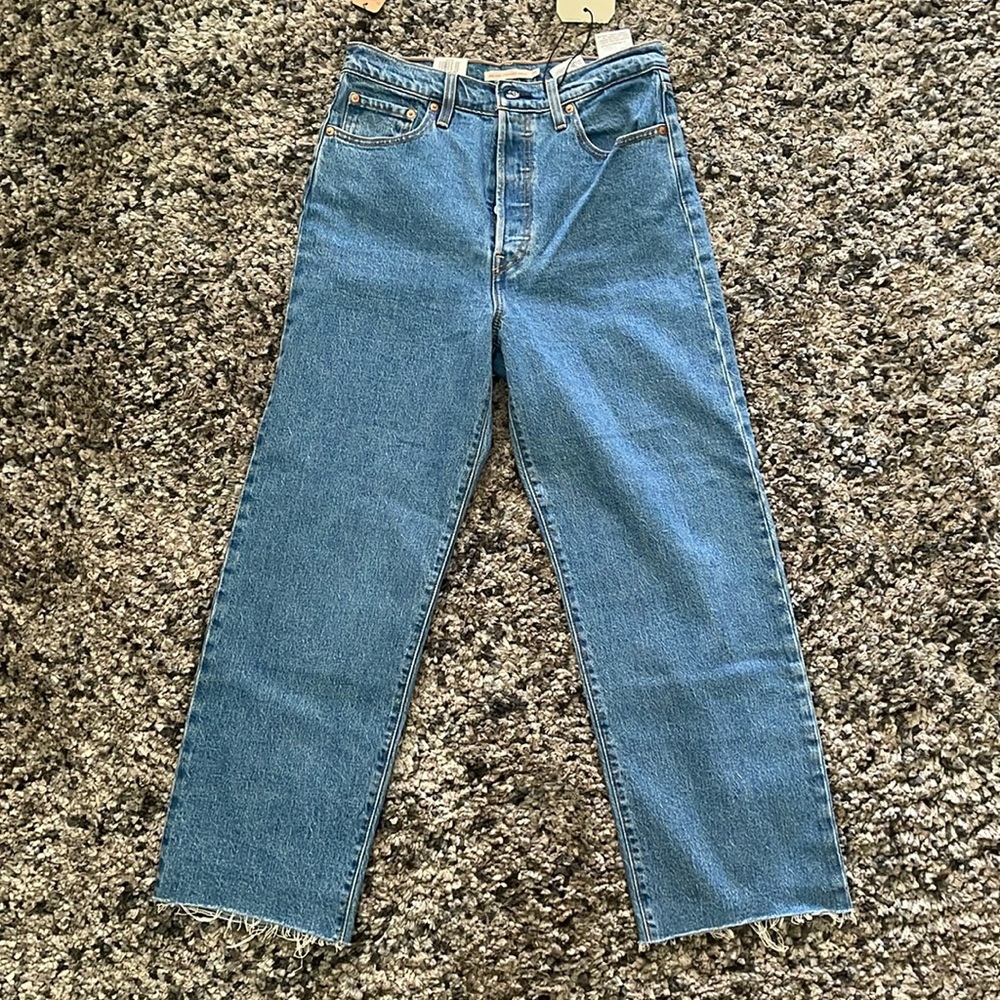 Levi’s Ribcage Straight Ankle Super High Rise Slim Through Hip,Straight 29x27